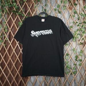 Medium - Supreme Superman 3D chrome hypebeast black t-shirt